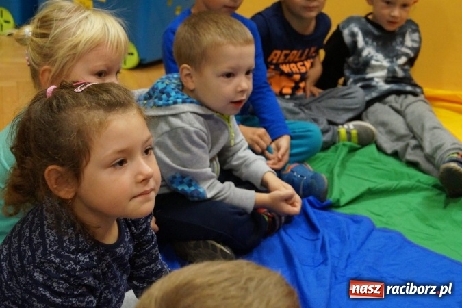 Zdjęcie w galerii na portalu naszraciborz.pl: W bibliotece w Nędzy nie musi być cicho!   wiadomości z regionu