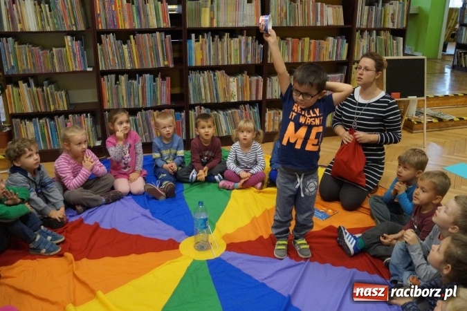 Zdjęcie w galerii na portalu naszraciborz.pl: W bibliotece w Nędzy nie musi być cicho!   wiadomości z regionu