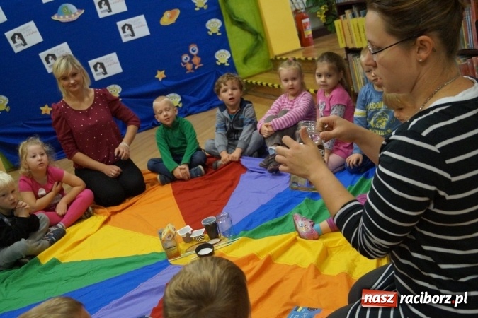 Zdjęcie w galerii na portalu naszraciborz.pl: W bibliotece w Nędzy nie musi być cicho!   wiadomości z regionu