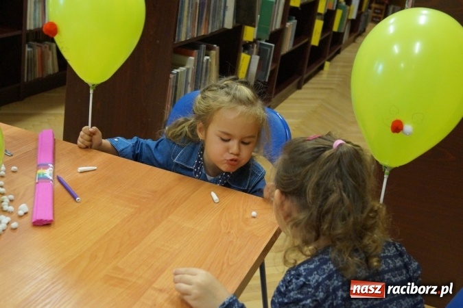 Zdjęcie w galerii na portalu naszraciborz.pl: W bibliotece w Nędzy nie musi być cicho!   wiadomości z regionu