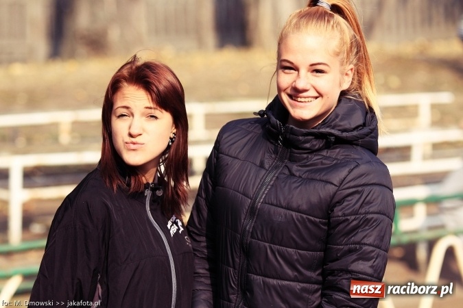 Zdjęcie w galerii na portalu naszraciborz.pl: Sport szkolny. Lekkoatletyczna Olimpiada na stadionie PWSZ wiadomości z regionu