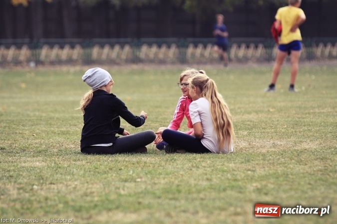 Zdjęcie w galerii na portalu naszraciborz.pl: Sport szkolny. Lekkoatletyczna Olimpiada na stadionie PWSZ wiadomości z regionu