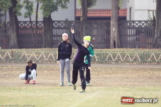 Zdjęcie w galerii na portalu naszraciborz.pl: Sport szkolny. Lekkoatletyczna Olimpiada na stadionie PWSZ wiadomości z regionu