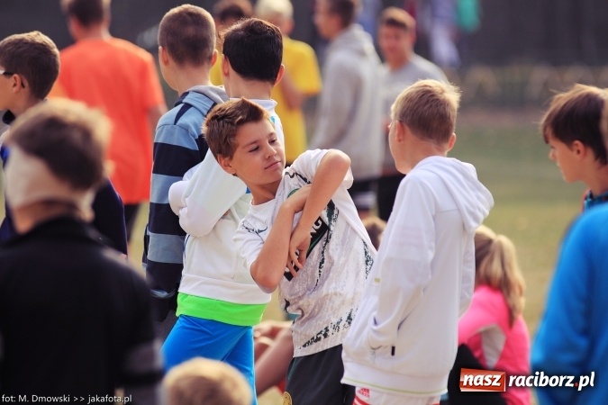 Zdjęcie w galerii na portalu naszraciborz.pl: Sport szkolny. Lekkoatletyczna Olimpiada na stadionie PWSZ wiadomości z regionu