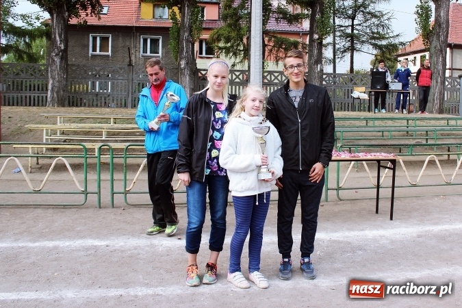 Zdjęcie w galerii na portalu naszraciborz.pl: Sport szkolny. Lekkoatletyczna Olimpiada na stadionie PWSZ wiadomości z regionu