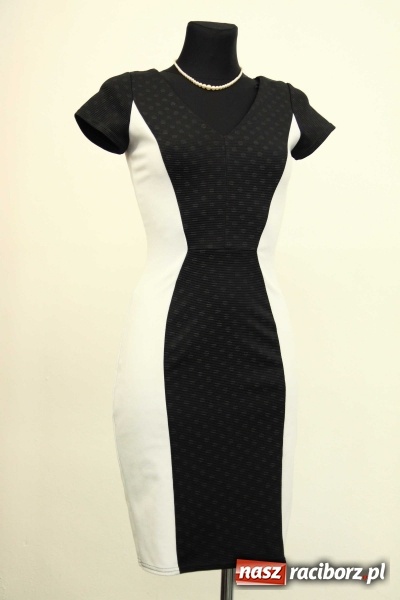 Zdjęcie w galerii na portalu naszraciborz.pl: ROBAN - najlepsze kreacje na półmetek i studniówkę a do tego biżuteria. Zobacz galerię wiadomości z regionu