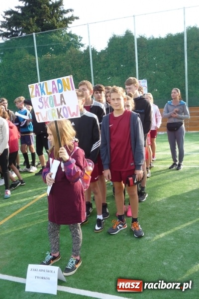 Zdjęcie w galerii na portalu naszraciborz.pl: Uczniowie tworkowskiej szkoły na Międzynarodowej Olimpiadzie Sportowej w Czechach  wiadomości z regionu