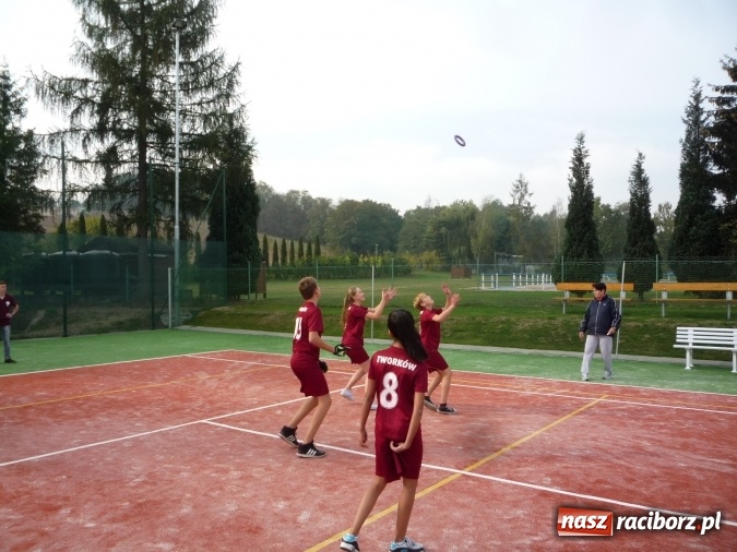Zdjęcie w galerii na portalu naszraciborz.pl: Uczniowie tworkowskiej szkoły na Międzynarodowej Olimpiadzie Sportowej w Czechach  wiadomości z regionu