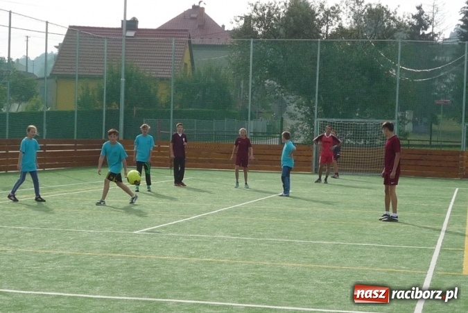 Zdjęcie w galerii na portalu naszraciborz.pl: Uczniowie tworkowskiej szkoły na Międzynarodowej Olimpiadzie Sportowej w Czechach  wiadomości z regionu