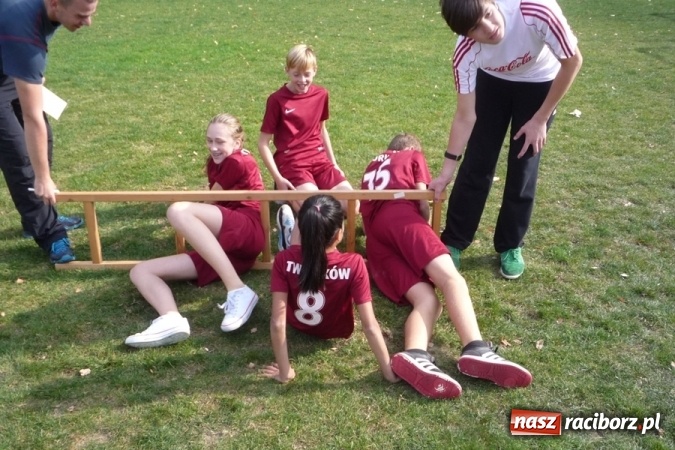 Zdjęcie w galerii na portalu naszraciborz.pl: Uczniowie tworkowskiej szkoły na Międzynarodowej Olimpiadzie Sportowej w Czechach  wiadomości z regionu