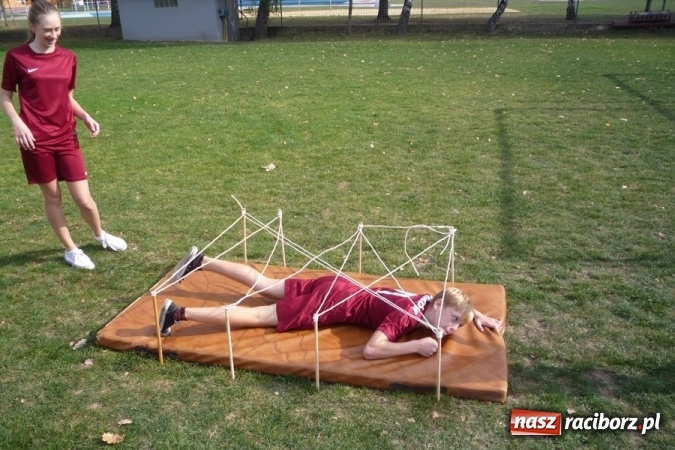 Zdjęcie w galerii na portalu naszraciborz.pl: Uczniowie tworkowskiej szkoły na Międzynarodowej Olimpiadzie Sportowej w Czechach  wiadomości z regionu