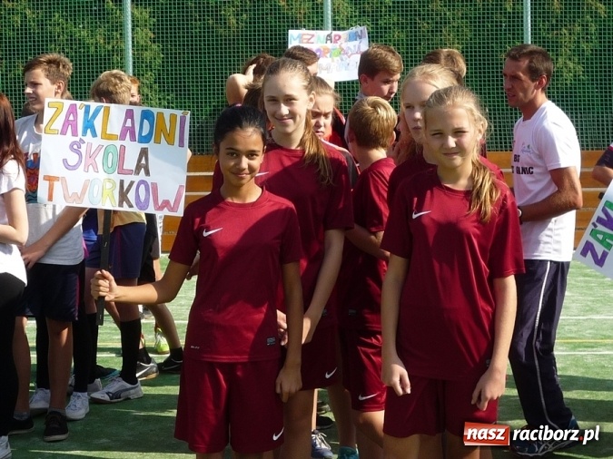 Zdjęcie w galerii na portalu naszraciborz.pl: Uczniowie tworkowskiej szkoły na Międzynarodowej Olimpiadzie Sportowej w Czechach  wiadomości z regionu