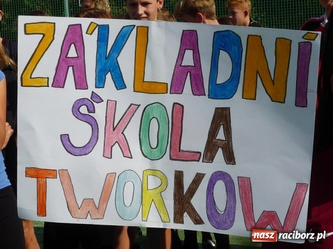 Zdjęcie w galerii na portalu naszraciborz.pl: Uczniowie tworkowskiej szkoły na Międzynarodowej Olimpiadzie Sportowej w Czechach  wiadomości z regionu