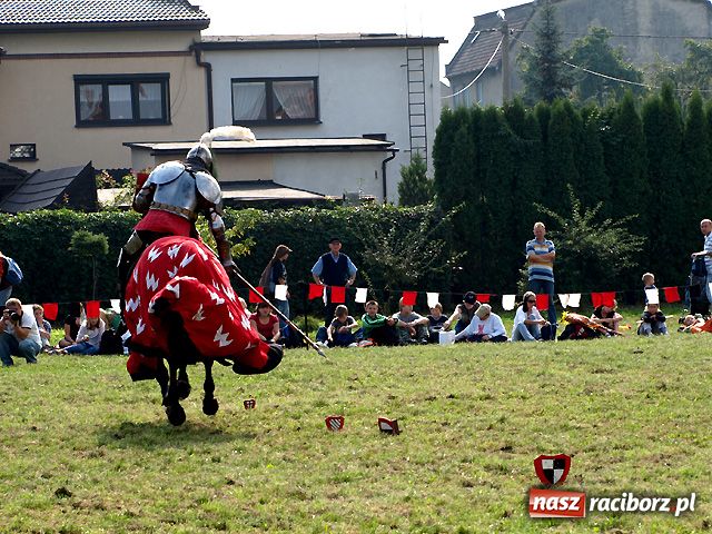 Zdjęcie w galerii na portalu naszraciborz.pl: Wielkie WIDOWISKO na Ostrogu wiadomości z regionu
