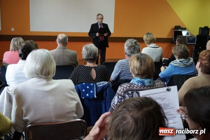 Zdjęcie w galerii na portalu naszraciborz.pl: W Nędzy zainaugurowano kolejny semestr Uniwersytetu III Wieku wiadomości z regionu