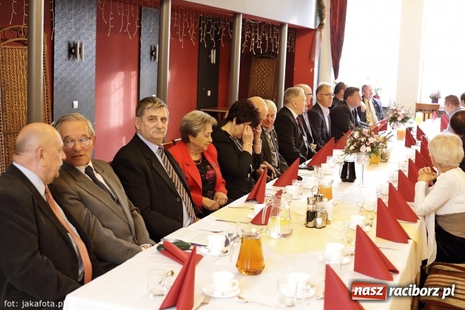 Zdjęcie w galerii na portalu naszraciborz.pl: 25-lecie NSZZ Policjantów - spotkanie w Raciborskiej wiadomości z regionu