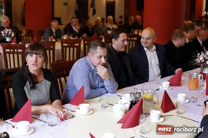 Zdjęcie w galerii na portalu naszraciborz.pl: 25-lecie NSZZ Policjantów - spotkanie w Raciborskiej wiadomości z regionu
