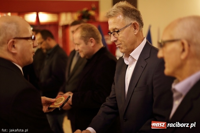 Zdjęcie w galerii na portalu naszraciborz.pl: 25-lecie NSZZ Policjantów - spotkanie w Raciborskiej wiadomości z regionu