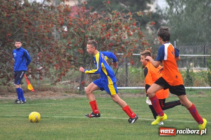 Zdjęcie w galerii na portalu naszraciborz.pl: Młodzi piłkarze z Krzyżanowic górą nad LKS-em Cyprzanów wiadomości z regionu