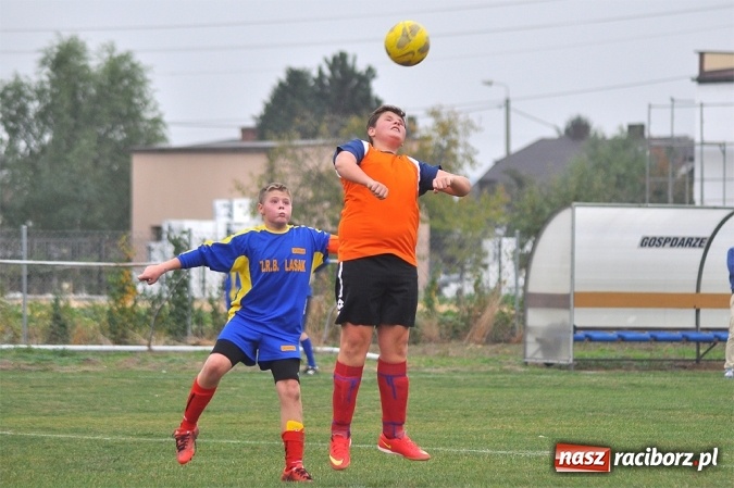Zdjęcie w galerii na portalu naszraciborz.pl: Młodzi piłkarze z Krzyżanowic górą nad LKS-em Cyprzanów wiadomości z regionu