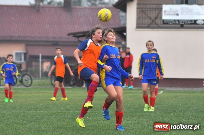 Zdjęcie w galerii na portalu naszraciborz.pl: Młodzi piłkarze z Krzyżanowic górą nad LKS-em Cyprzanów wiadomości z regionu