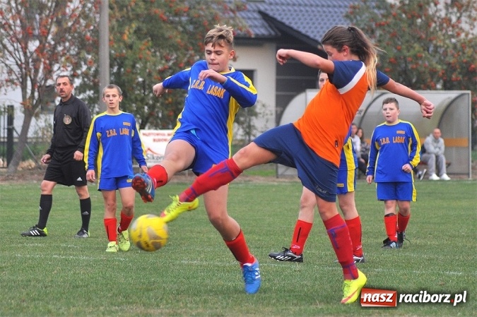 Zdjęcie w galerii na portalu naszraciborz.pl: Młodzi piłkarze z Krzyżanowic górą nad LKS-em Cyprzanów wiadomości z regionu