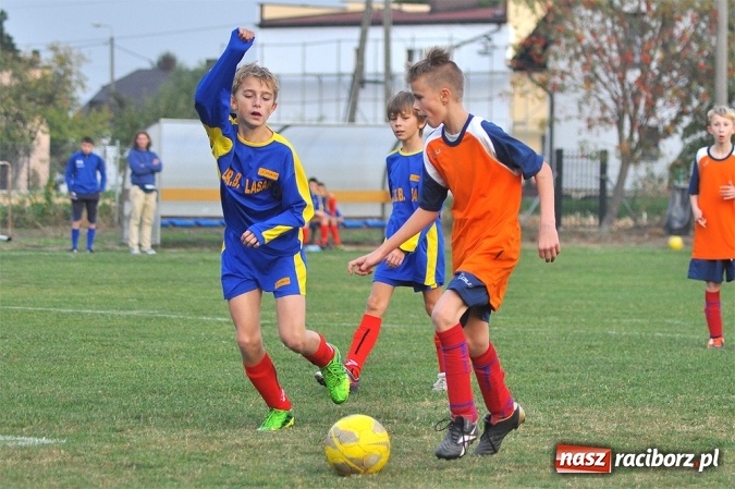 Zdjęcie w galerii na portalu naszraciborz.pl: Młodzi piłkarze z Krzyżanowic górą nad LKS-em Cyprzanów wiadomości z regionu