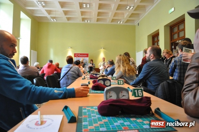 Zdjęcie w galerii na portalu naszraciborz.pl: VI Raciborskie w Scrabble Granie - duża frekwencja wiadomości z regionu