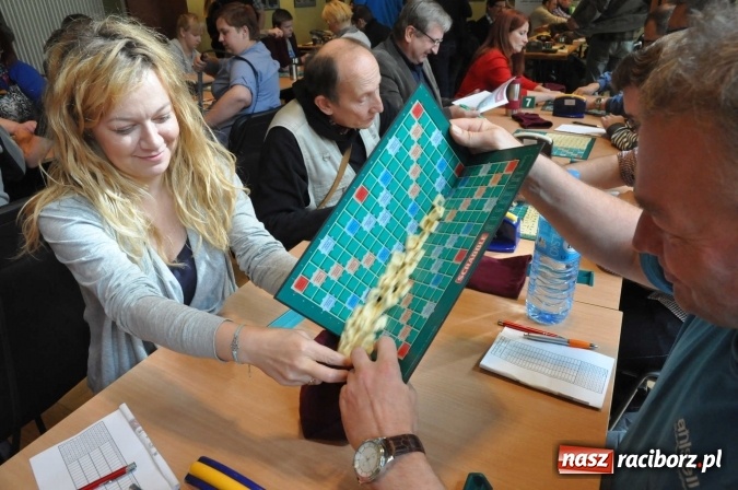 Zdjęcie w galerii na portalu naszraciborz.pl: VI Raciborskie w Scrabble Granie - duża frekwencja wiadomości z regionu