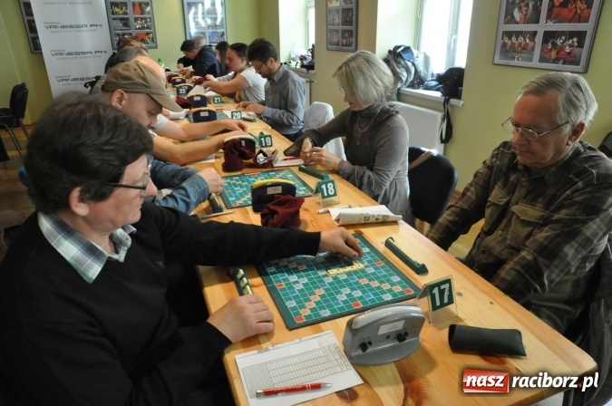 Zdjęcie w galerii na portalu naszraciborz.pl: VI Raciborskie w Scrabble Granie - duża frekwencja wiadomości z regionu
