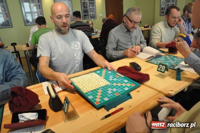 Zdjęcie w galerii na portalu naszraciborz.pl: VI Raciborskie w Scrabble Granie - duża frekwencja wiadomości z regionu