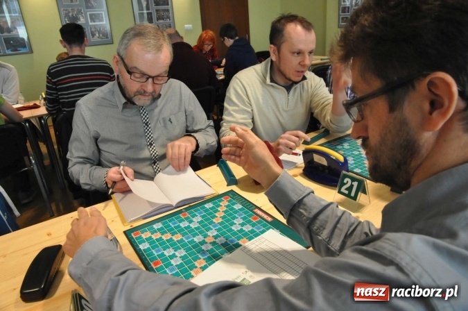 Zdjęcie w galerii na portalu naszraciborz.pl: VI Raciborskie w Scrabble Granie - duża frekwencja wiadomości z regionu
