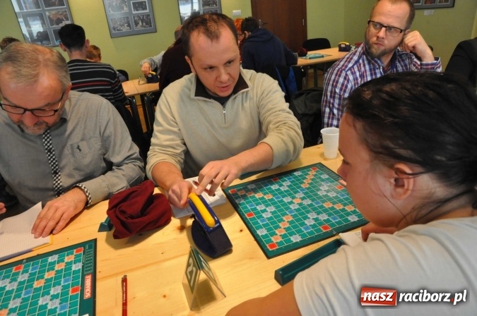 Zdjęcie w galerii na portalu naszraciborz.pl: VI Raciborskie w Scrabble Granie - duża frekwencja wiadomości z regionu