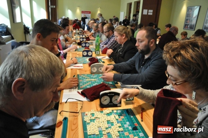 Zdjęcie w galerii na portalu naszraciborz.pl: VI Raciborskie w Scrabble Granie - duża frekwencja wiadomości z regionu
