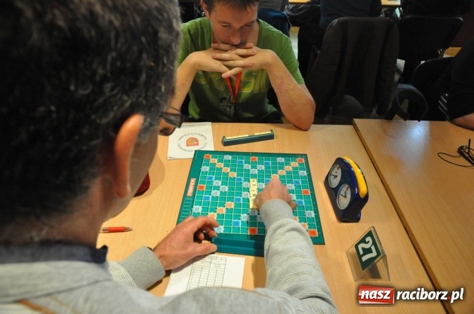 Zdjęcie w galerii na portalu naszraciborz.pl: VI Raciborskie w Scrabble Granie - duża frekwencja wiadomości z regionu