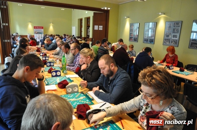 Zdjęcie w galerii na portalu naszraciborz.pl: VI Raciborskie w Scrabble Granie - duża frekwencja wiadomości z regionu