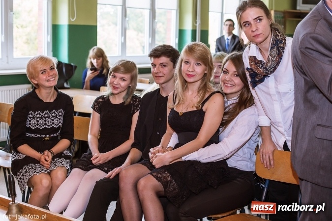 Zdjęcie w galerii na portalu naszraciborz.pl: I LO im. Jana Kasprowicza świętuje 70-lecie wiadomości z regionu