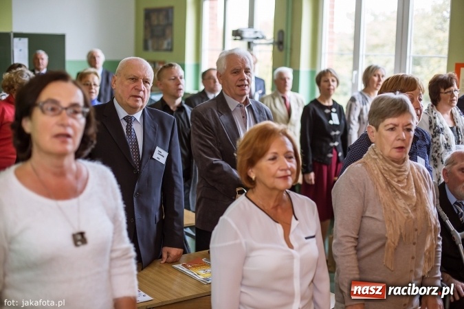 Zdjęcie w galerii na portalu naszraciborz.pl: I LO im. Jana Kasprowicza świętuje 70-lecie wiadomości z regionu