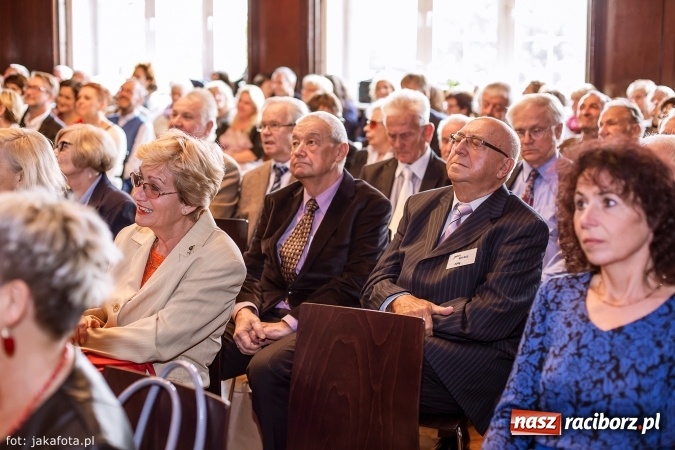 Zdjęcie w galerii na portalu naszraciborz.pl: I LO im. Jana Kasprowicza świętuje 70-lecie wiadomości z regionu