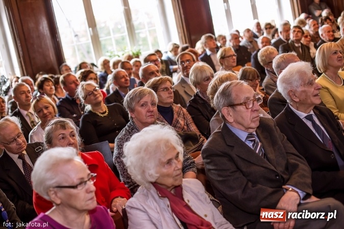 Zdjęcie w galerii na portalu naszraciborz.pl: I LO im. Jana Kasprowicza świętuje 70-lecie wiadomości z regionu