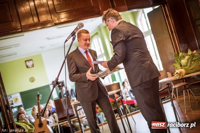 Zdjęcie w galerii na portalu naszraciborz.pl: I LO im. Jana Kasprowicza świętuje 70-lecie wiadomości z regionu