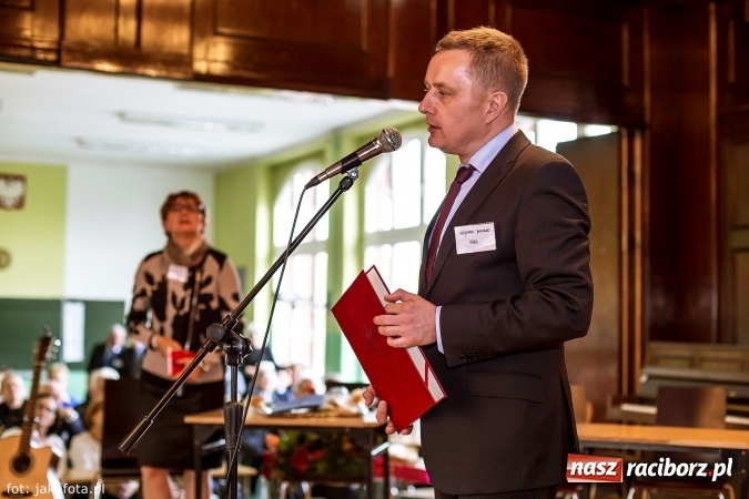 Zdjęcie w galerii na portalu naszraciborz.pl: I LO im. Jana Kasprowicza świętuje 70-lecie wiadomości z regionu