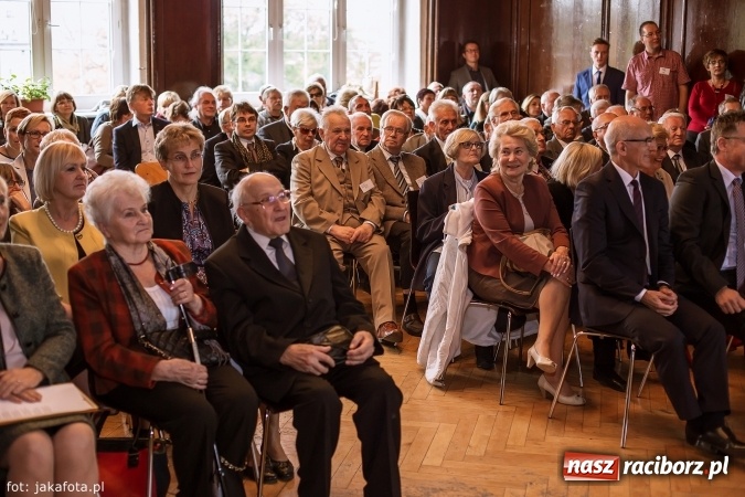 Zdjęcie w galerii na portalu naszraciborz.pl: I LO im. Jana Kasprowicza świętuje 70-lecie wiadomości z regionu