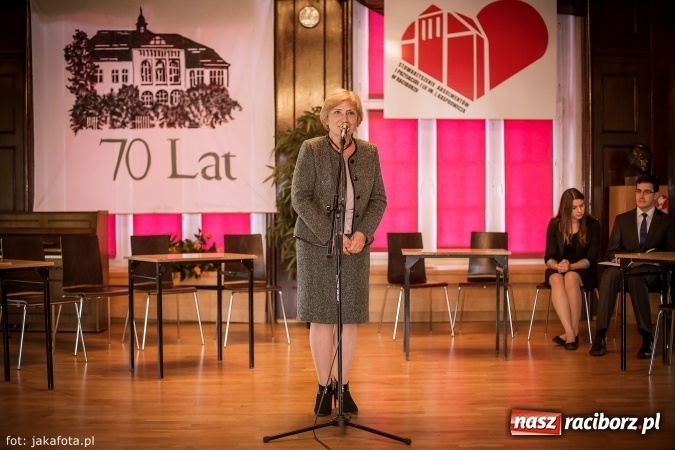 Zdjęcie w galerii na portalu naszraciborz.pl: I LO im. Jana Kasprowicza świętuje 70-lecie wiadomości z regionu