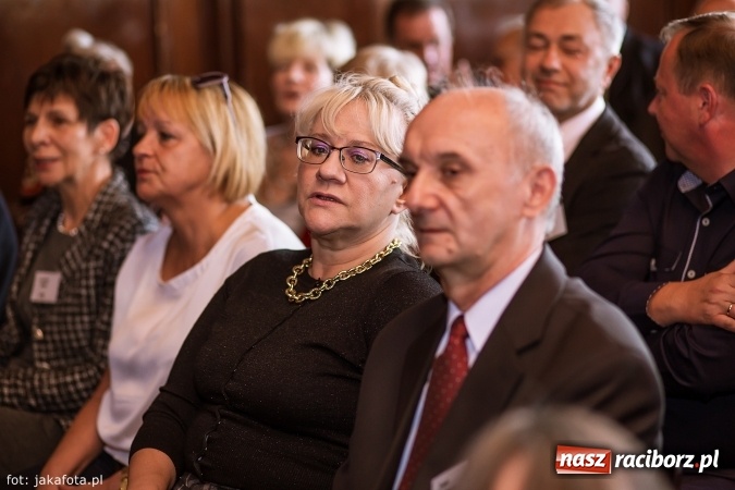 Zdjęcie w galerii na portalu naszraciborz.pl: I LO im. Jana Kasprowicza świętuje 70-lecie wiadomości z regionu