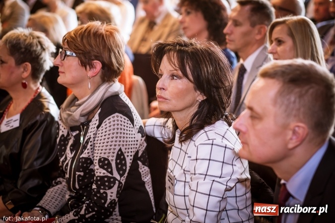 Zdjęcie w galerii na portalu naszraciborz.pl: I LO im. Jana Kasprowicza świętuje 70-lecie wiadomości z regionu