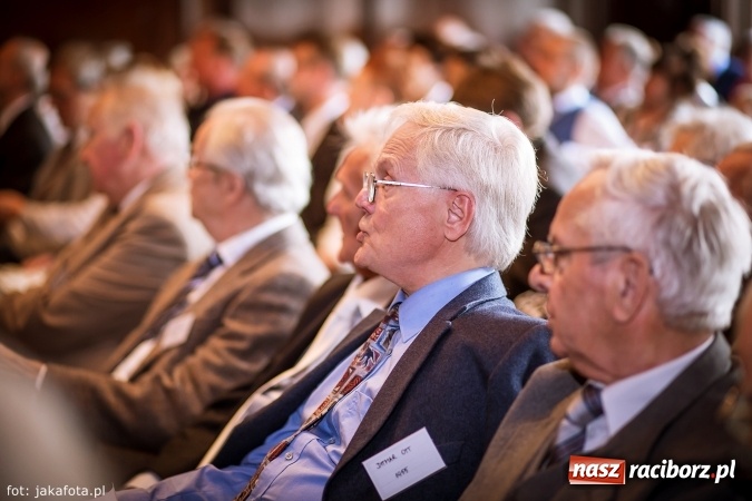 Zdjęcie w galerii na portalu naszraciborz.pl: I LO im. Jana Kasprowicza świętuje 70-lecie wiadomości z regionu