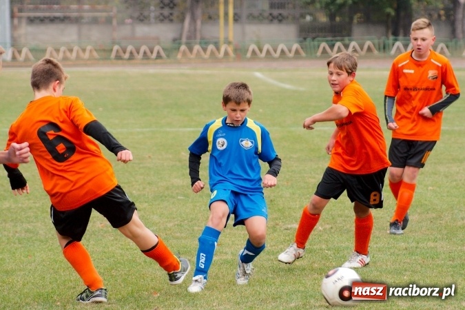 Zdjęcie w galerii na portalu naszraciborz.pl: Ikar spłonął w czuchowskim Płomieniu wiadomości z regionu