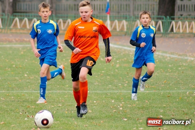 Zdjęcie w galerii na portalu naszraciborz.pl: Ikar spłonął w czuchowskim Płomieniu wiadomości z regionu