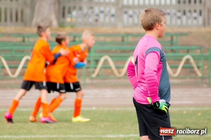 Zdjęcie w galerii na portalu naszraciborz.pl: Ikar spłonął w czuchowskim Płomieniu wiadomości z regionu